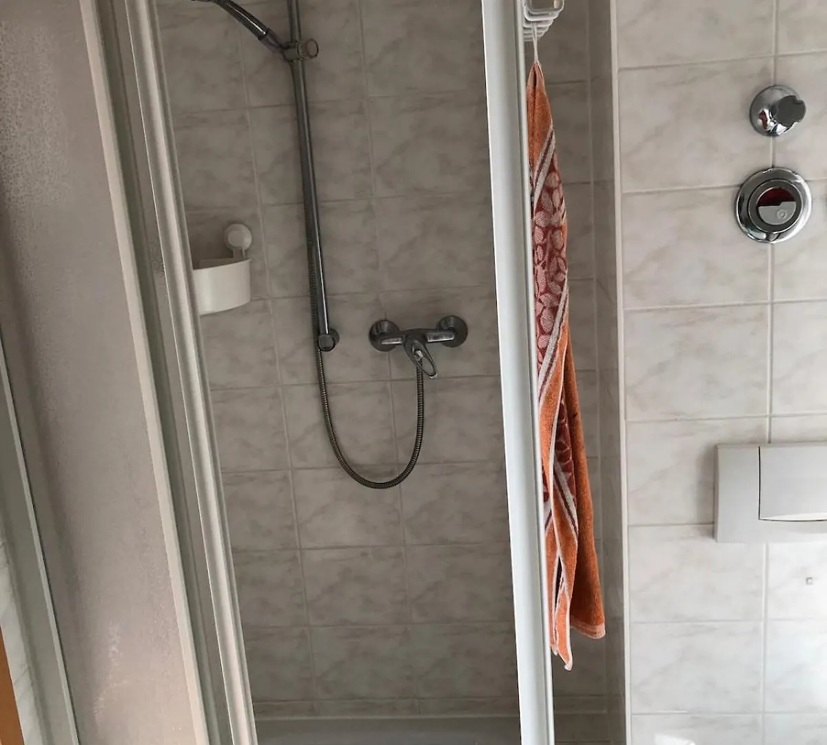 Helle 1Raum Wohnung Apartment Mit Balkon Und Kueche Dresden
